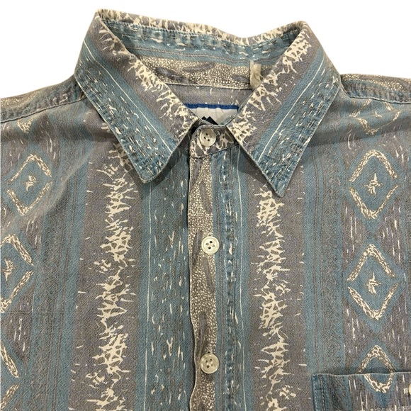 Vintage 90s Shirt Sleeve Button Down - Picture 2 of 5